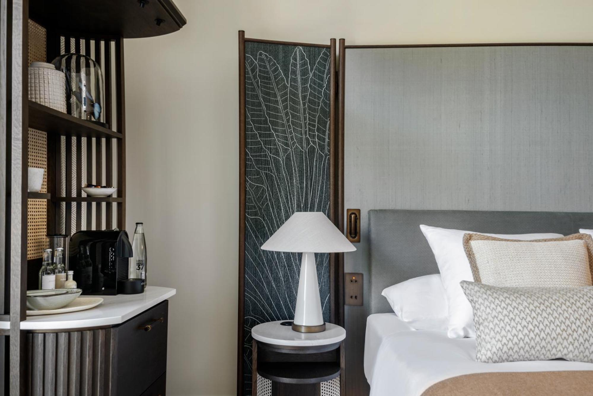 Small Luxury Hotel Ambassador Zurich Ngoại thất bức ảnh